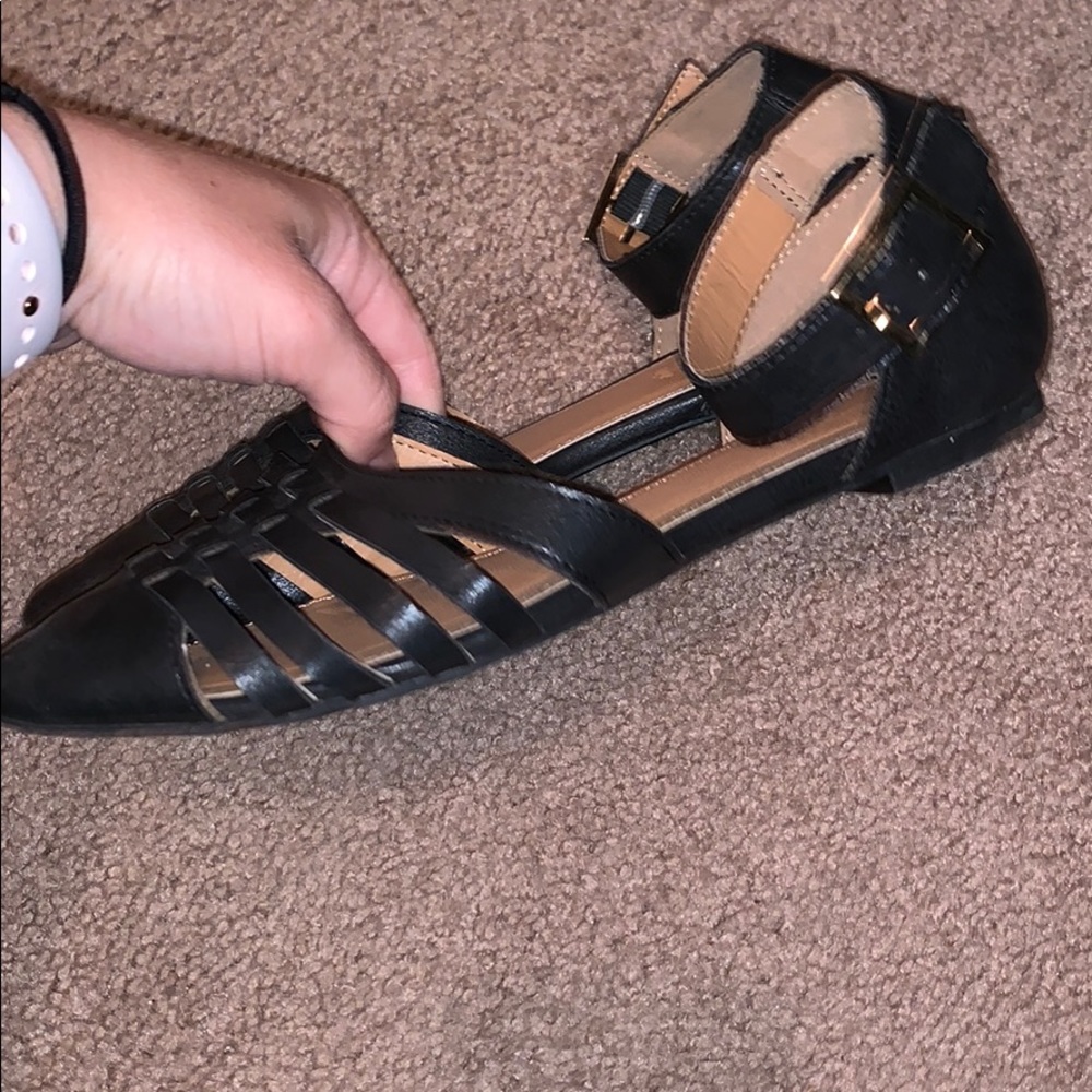Flats - Picture 2 of 2